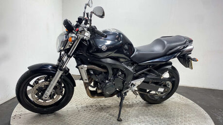 Yamaha FZ 600 2005 SERVICED NEW MOT TRADE SALE 13