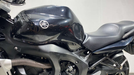 Yamaha FZ 600 2005 SERVICED NEW MOT TRADE SALE 15