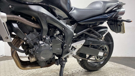 Yamaha FZ 600 2005 SERVICED NEW MOT TRADE SALE 16