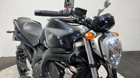 Yamaha FZ 600 2005 SERVICED NEW MOT TRADE SALE 21