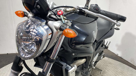 Yamaha FZ 600 2005 SERVICED NEW MOT TRADE SALE 23