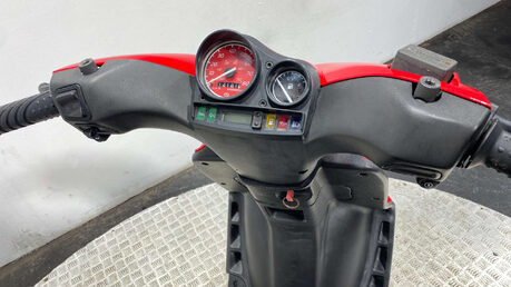 Gilera Stalker 50 2 stroke 50cc project scooter 9