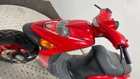 Gilera Stalker 50 2 stroke 50cc project scooter 14
