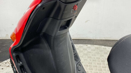 Gilera Stalker 50 2 stroke 50cc project scooter 17