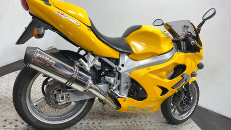 Triumph TT GOOD RUNNING PROJECT BIKE 600 2