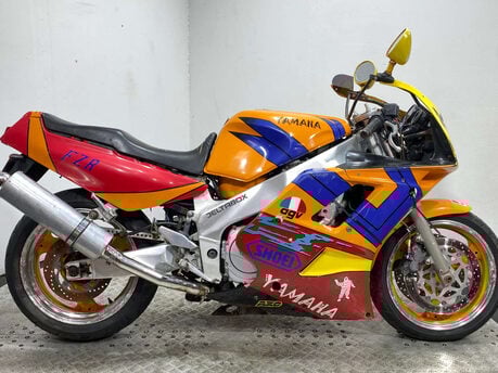 Yamaha FZR 1000 1991 Genesis NON RUNNING CLASSIC 1000CC