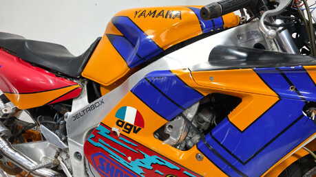 Yamaha FZR 1000 1991 Genesis NON RUNNING CLASSIC 1000CC 7