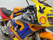 Yamaha FZR 1000 1991 Genesis NON RUNNING CLASSIC 1000CC 19