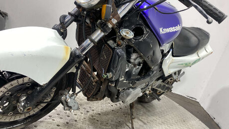 Kawasaki ZZR 1993 non running project bike 600cc 21