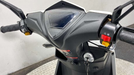 Direct Bikes Milan DB125 50CC, WARRANTY, 0 MILES, 2024, SCOOTER 10