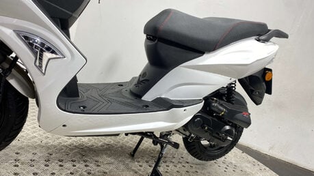 Direct Bikes Milan DB125 50CC, WARRANTY, 0 MILES, 2024, SCOOTER 16