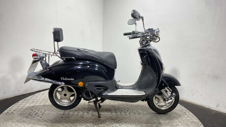Lexmoto Valencia 2015 7K NON RUNNING PROJECT BIKE SCOOTER 125CC 1