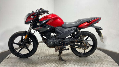 Yamaha YS125 125 2017 24K DAMAGED PROJECT BIKE 125CC 12