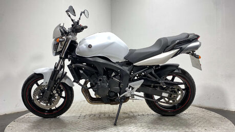 Yamaha FZ 600 S2 2008 19K NEW MOT SERVICED 600CC 11