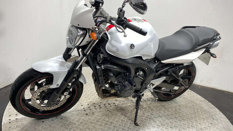 Yamaha FZ 600 S2 2008 19K NEW MOT SERVICED 600CC 12