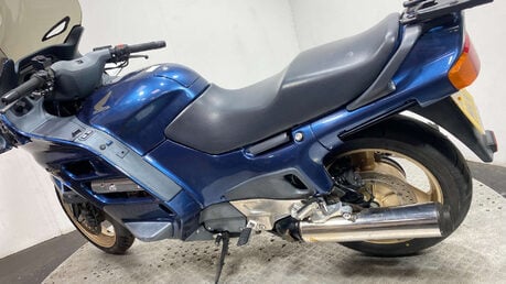 Honda ST 2001 RUNNING PROJECT BIKE TOURER 1100CC 15
