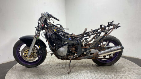 Suzuki GSX GSX600F 1995 NON RUNNING PARTS BIKE 600CC 13