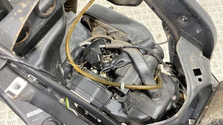 Piaggio Zip 2T 2 stroke scooter project 50cc 2012 6