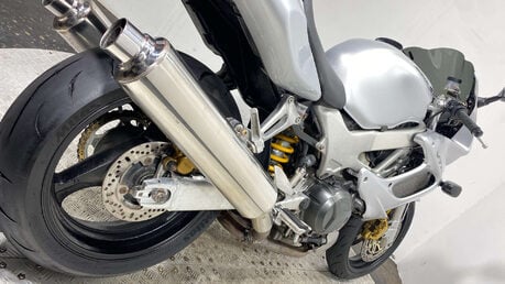Honda VTR 1999 40K NEW MOT RIDES WELL SERVICED 1000CC 12
