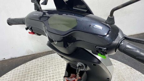 Niu MQI+ Sport ELECTRIC SCOOTER NEW MOT 1K TRADE SALE 8