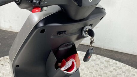 Niu MQI+ Sport ELECTRIC SCOOTER NEW MOT 1K TRADE SALE 17