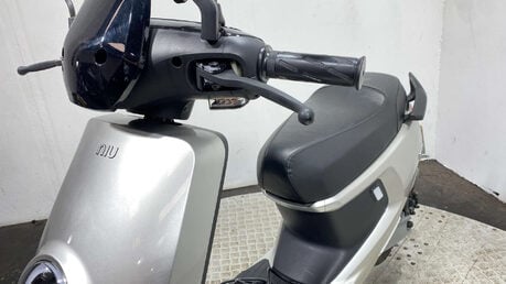 Niu MQI+ Sport ELECTRIC SCOOTER NEW MOT 1K TRADE SALE 22