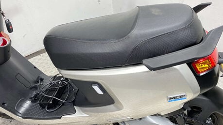 Niu MQI+ Sport ELECTRIC SCOOTER NEW MOT 1K TRADE SALE 16