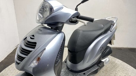 Honda Pes PS 2011 ONLY 6K NEW MOT SERVICED 125CC 15