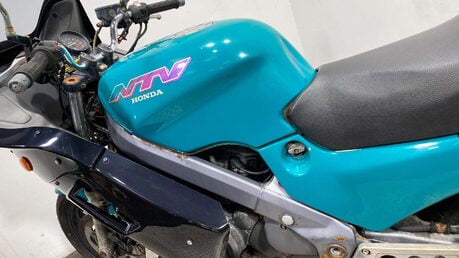 Honda NT650V Deauville .1993 RUNNING PROJECT BIKE 650CC 16