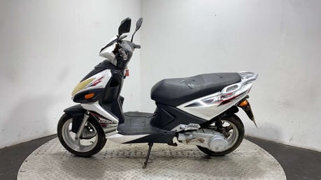 Lifan LF 2012 GOOD RUNNING SCOOTER PROJECT BIKE 11