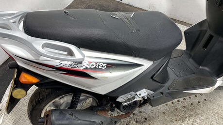 Lifan LF 2012 GOOD RUNNING SCOOTER PROJECT BIKE 6