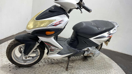 Lifan LF 2012 GOOD RUNNING SCOOTER PROJECT BIKE 12