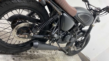 Mutt Mongrel 125 Roadster/Retro Petrol Manual O-Ring Euro 4 (12 ps) 9