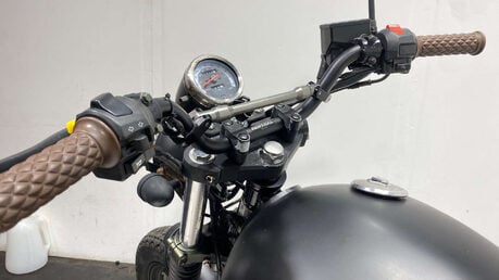 Mutt Mongrel 125 Roadster/Retro Petrol Manual O-Ring Euro 4 (12 ps) 17