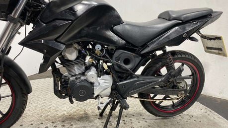 Lexmoto ZSX 2014 16K NON RUNNING PROJECT BIKE 125CC 14