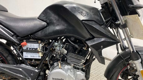 Lexmoto ZSX 2014 16K NON RUNNING PROJECT BIKE 125CC 6