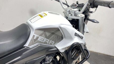 Sinnis Terrain 125 2022 5K 1 OWNER PANNIERS PROJECT BIKE 125CC 9