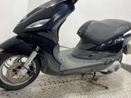 Piaggio Fly 2013 NON RUNNING PROJECT SCOOTER BIKE 125CC 12