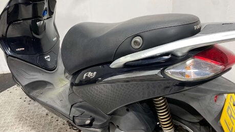 Piaggio Fly 2013 NON RUNNING PROJECT SCOOTER BIKE 125CC 15