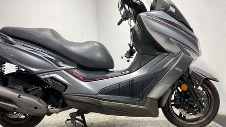 Kymco X-Town RUNNING MAXI SCOOTER PROJECT SCOOTER 125CC 5
