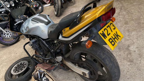 Yamaha FZS FAZER 600 2000 BREAKER PARTS BIKE PROJECT 600CC 21