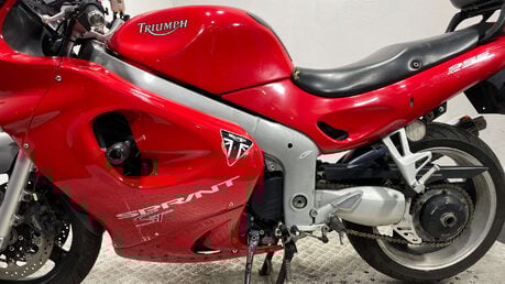 Triumph Sprint 1999 40K CLEAN COMMUTER PROJECT BIKE 955CC 13