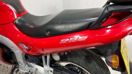 Triumph Sprint 1999 40K CLEAN COMMUTER PROJECT BIKE 955CC 15