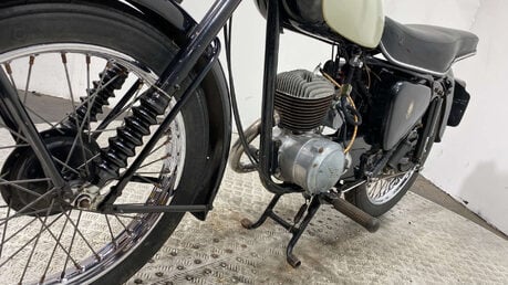 BSA Bantam D5 1958 30K GOOD RUNNING CLASSIC BRITISH BIKE 24