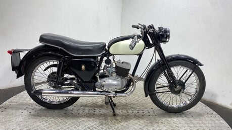 BSA Bantam D5 1958 30K GOOD RUNNING CLASSIC BRITISH BIKE 1
