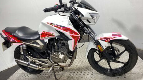 Zontes Firefly 125 2019 10K NON RUNNING PROJECT BIKE 125CC 4