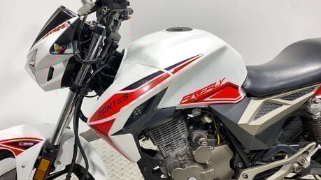 Zontes Firefly 125 2019 10K NON RUNNING PROJECT BIKE 125CC 14