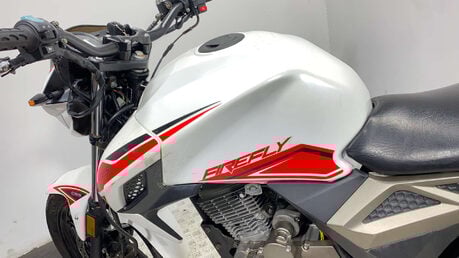 Zontes Firefly 125 2019 10K NON RUNNING PROJECT BIKE 125CC 18