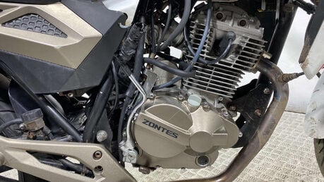 Zontes Firefly 125 2019 10K NON RUNNING PROJECT BIKE 125CC 6