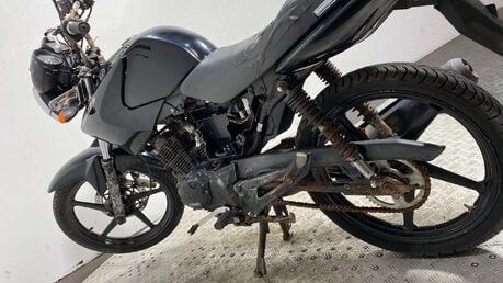 Yamaha YBR 125 2011 44K NON RUNNING PROJECT BIKE 125CC 16